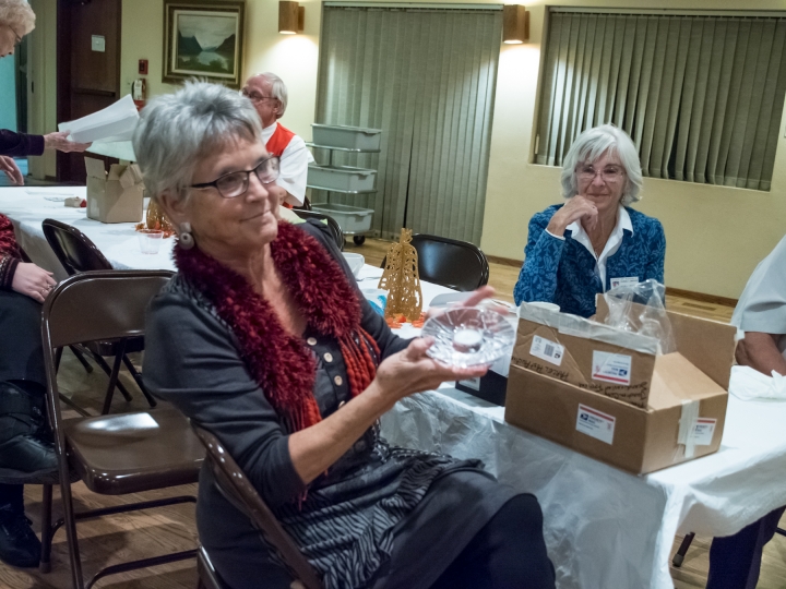 Bothell Oct 2012-70.jpg - Parcel Post Auction